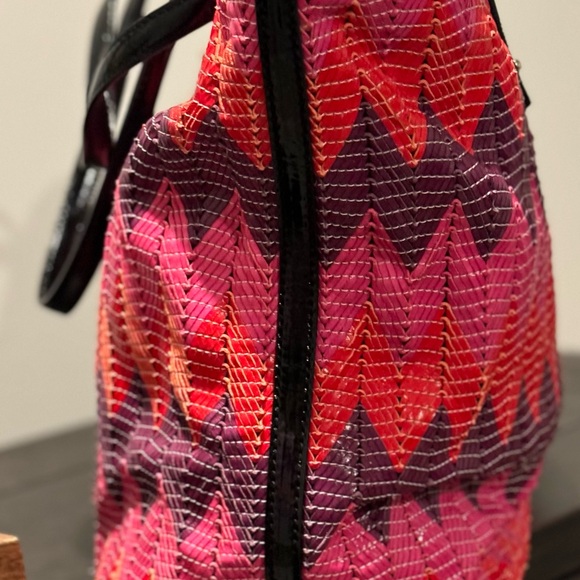 Kate Spade New York Multi-Colored Chevron Handbag - Picture 6 of 14